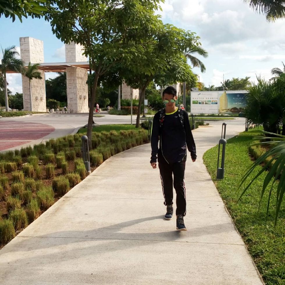 Manuel Martínez abandona Cancún tras una emergencia familiar 