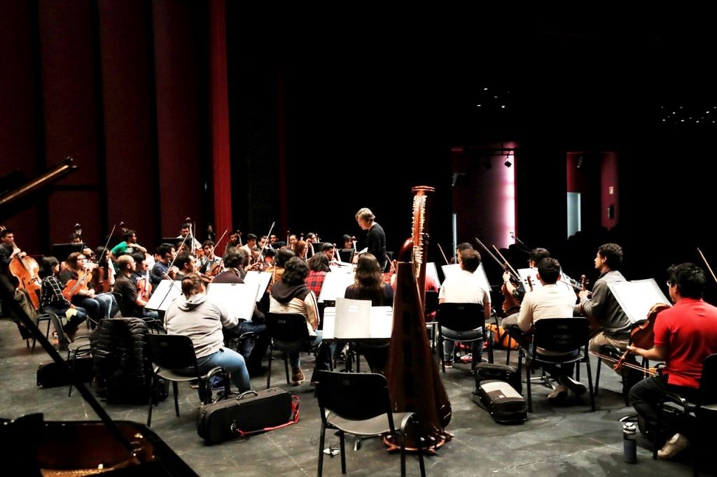 La Orquesta Filarmónica Mexiquense celebra 250 años del natalicio de Beethoven
 