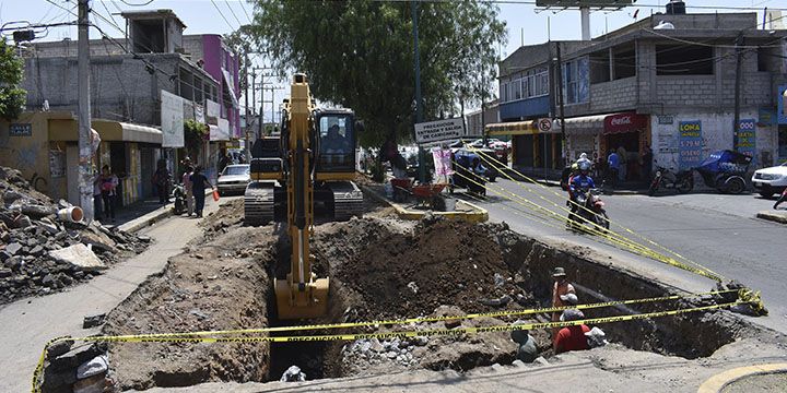ODAPAS Chimalhuacan rehabilita sistema de drenaje de avenida Arca de Noe