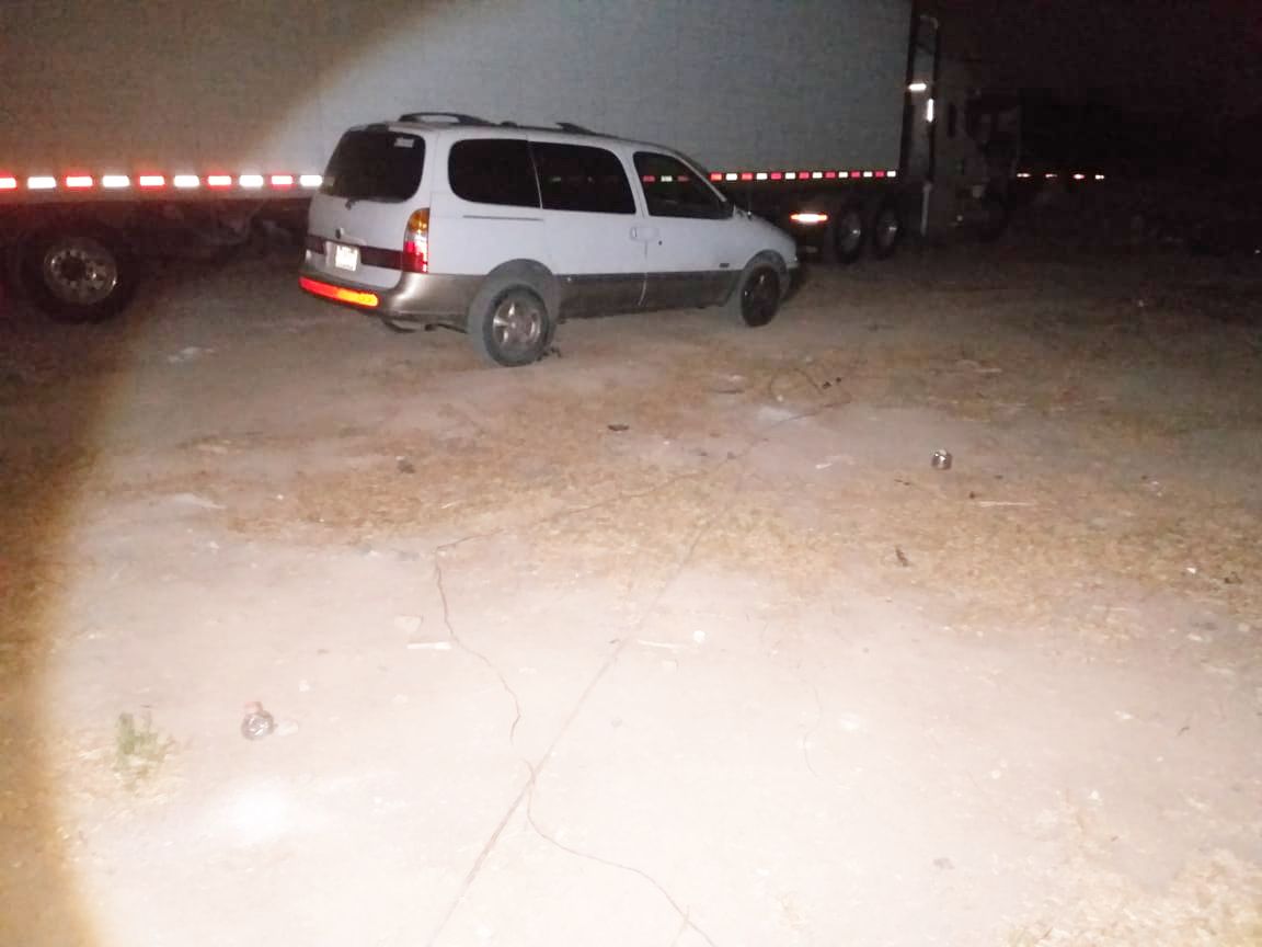 Tractocamión robado en Tecámac, es recuperado por policías de Texcoco
