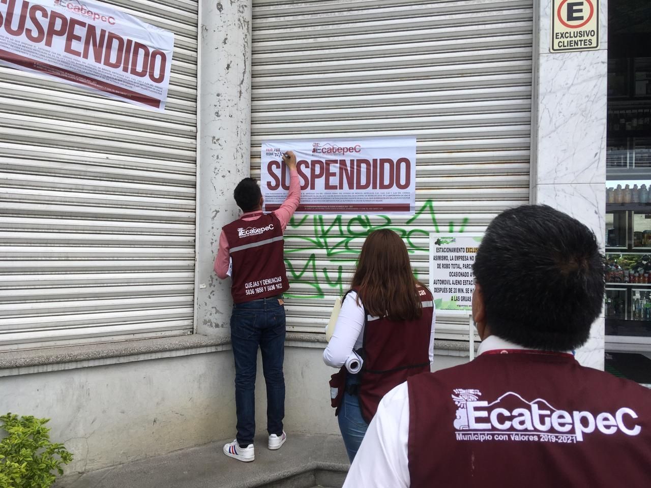 



"Suspenden vinaterías y bares en Ecatepec por no respetar medidas sanitarias por Covid-19"

