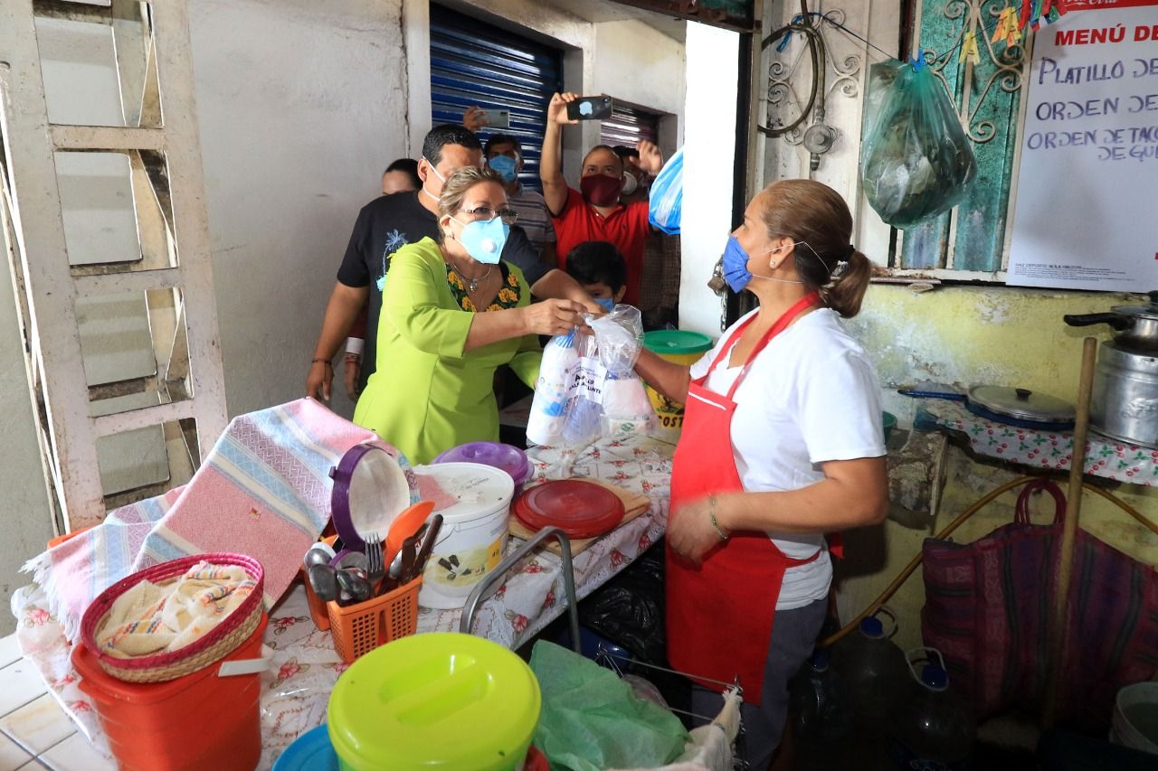 Más de 20 mercados han recibido limpieza y sanitización por la contingencia en Acapulco 