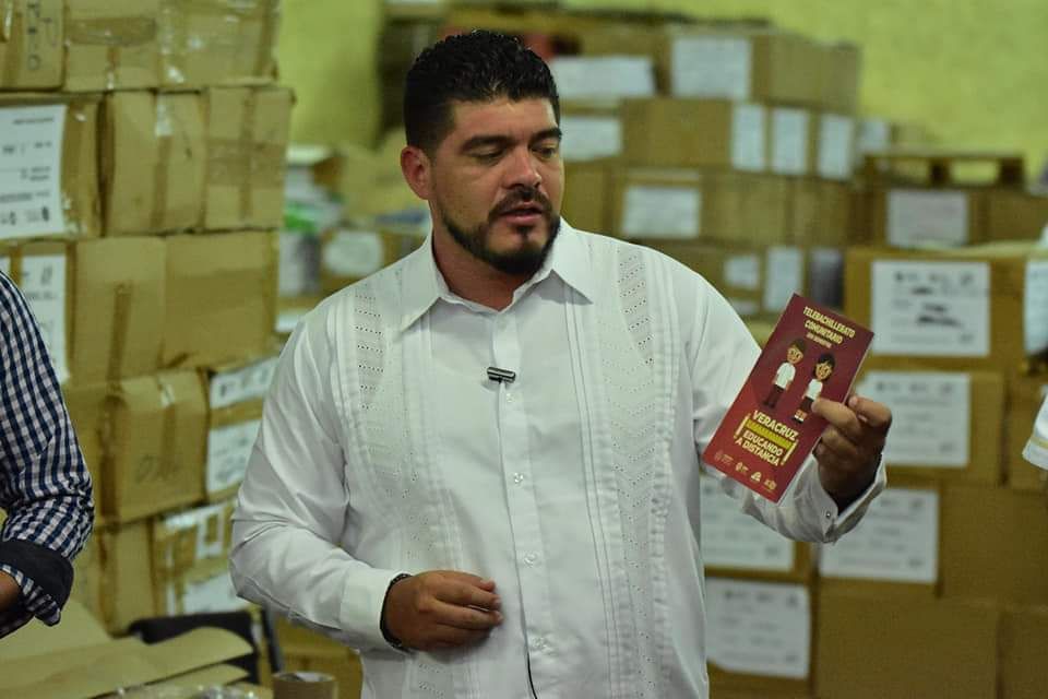 Distribuye Veracruz más de 11 mil cuadernillos para TEBAEV y TEBACOM