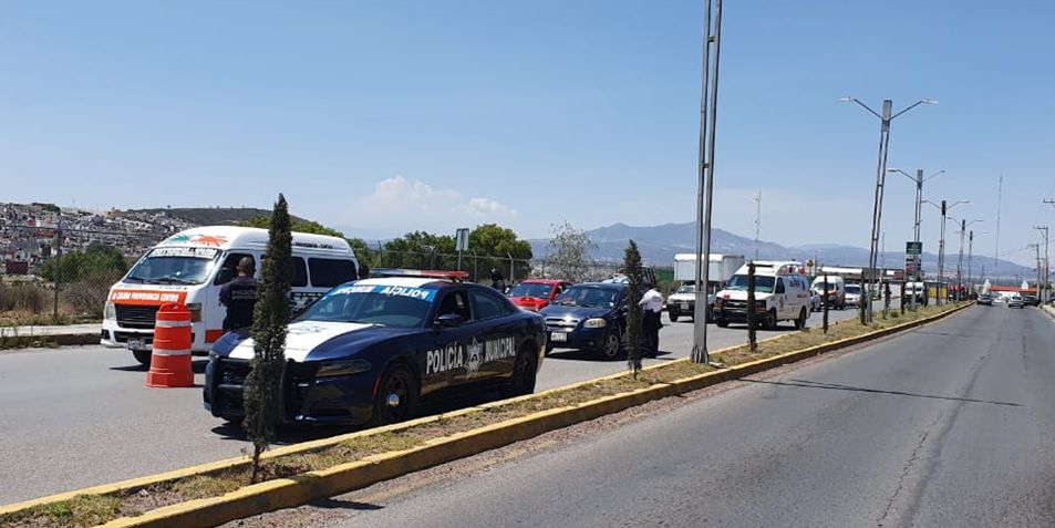 Protección civil y policías de Mineral de la Reforma, se suman con filtros sanitarios, para evitar contagios por covid-19   