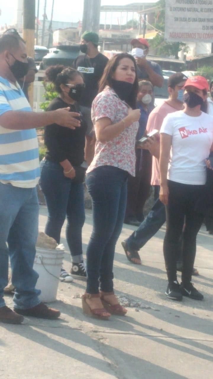 Excandidata del PRI y empleada del gobierno de Guerrero, detrás de bloqueos contra 4T 