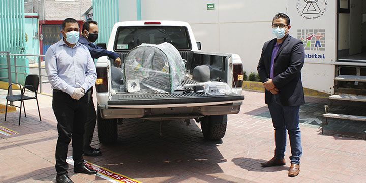 Gobierno municipal de Chimalhuacan entrega capsula XE a Hospital San Agustin