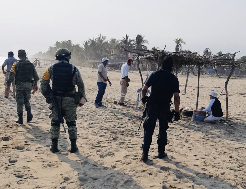Mantienen autoridades operativos para evitar invasión de playas cerradas, de Acapulco 