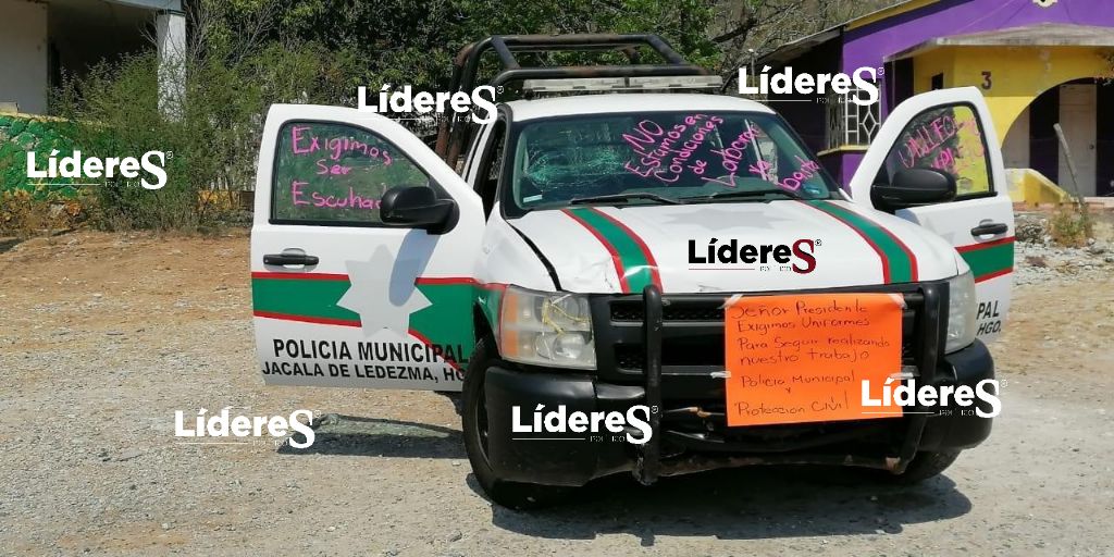 En Jacala, Hidalgo policías hacen paro  por malas condiciones de trabajo