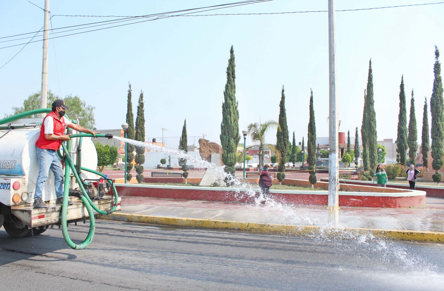 El gobierno de Chimalhuacán  refuerza sanitización de vialidades