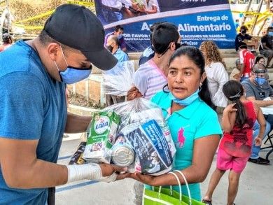 
Gobierno municipal ha entregado más de 17 mil apoyos alimentarios.