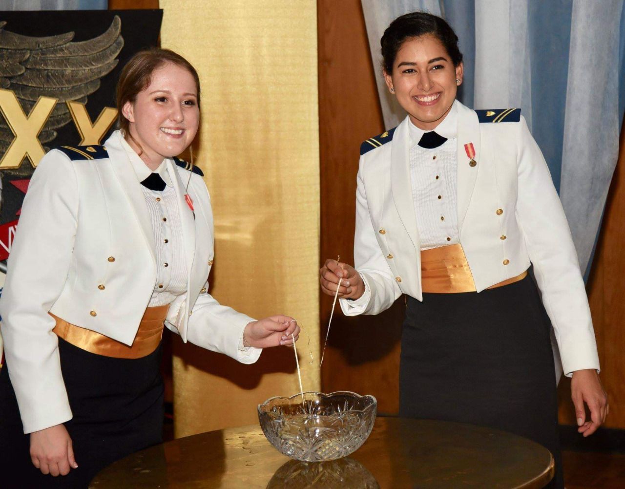 Elementos  de la Secretaría de Marina-Armada de México se Gradúan 