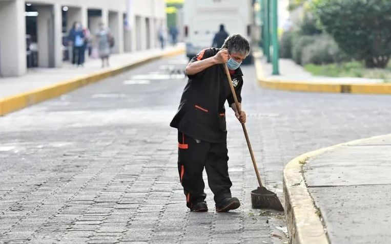 México supera las mil muertes por COVID-19 en un día, con más de 100 mil casos