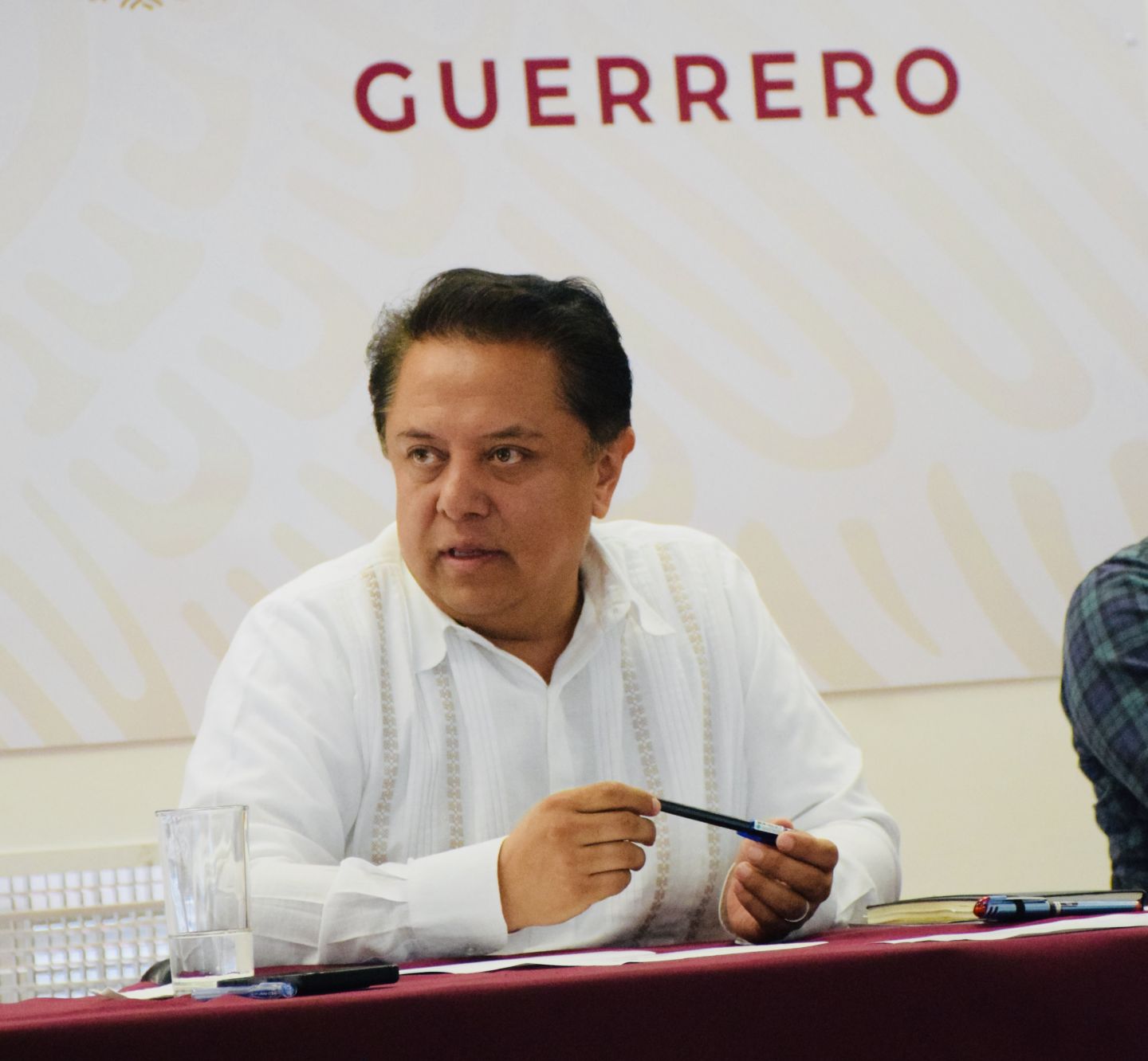 Rechaza delegado federal, Pablo Amílcar Sandoval, haber dejado ’plantados’ a transportistas de Acapulco 