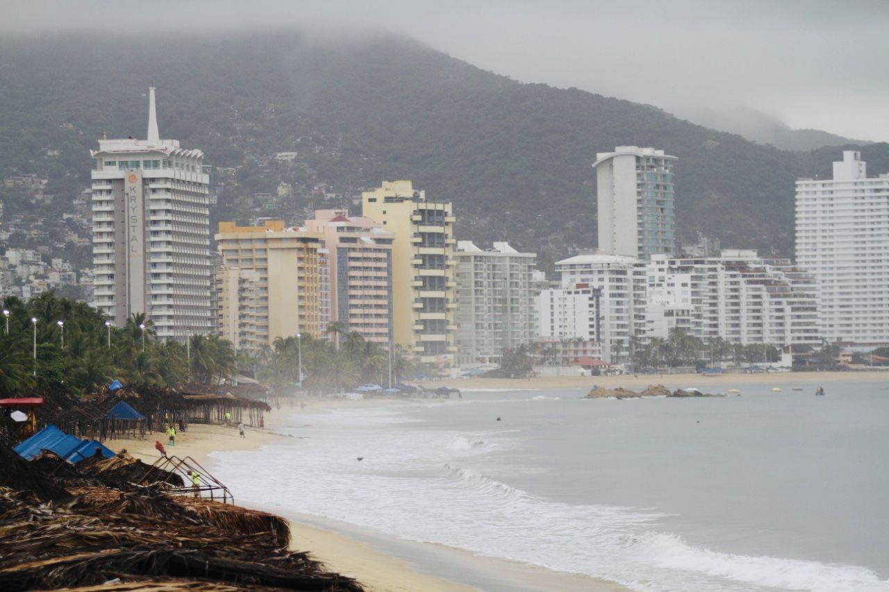 Prevén fuertes lluvias con actividad eléctrica para Guerrero y Acapulco 