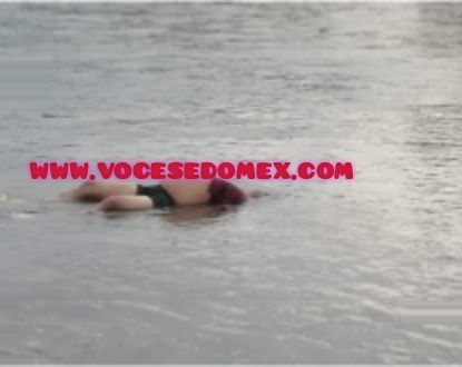 Terrible hallazgo de cadáver flotando en río de la compañía en Chalco