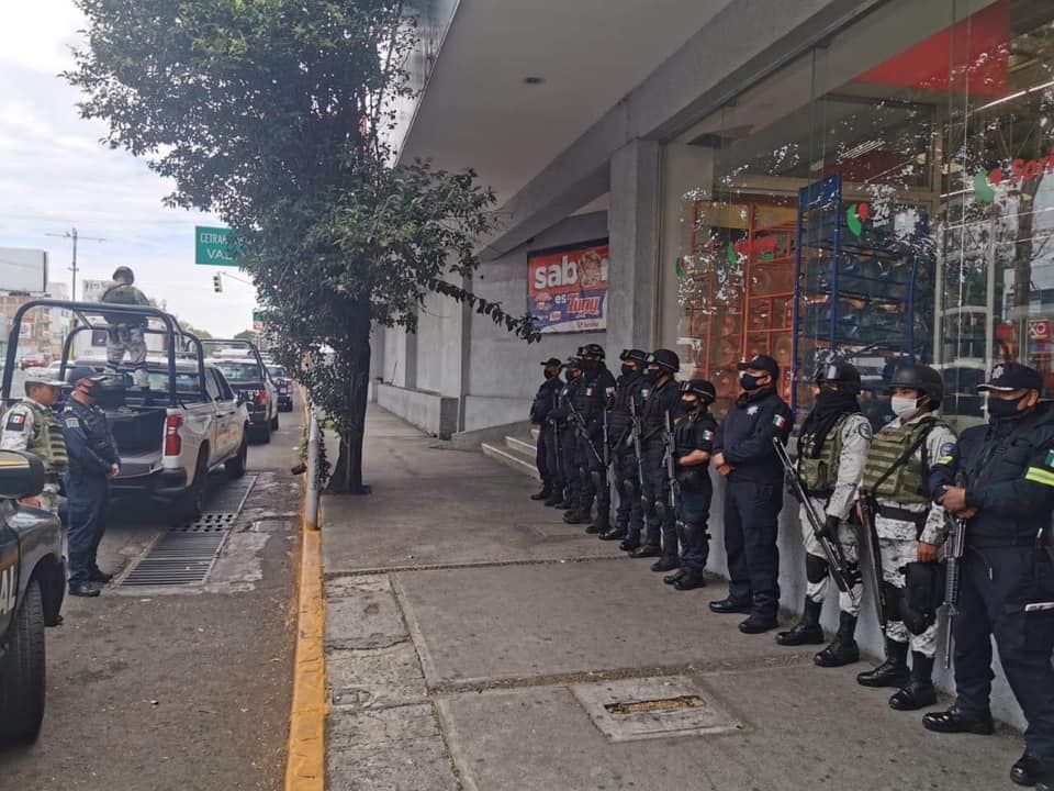 Realiza Policía de Naucalpan y Guardia Nacional fuerte operativo en diferentes zonas del municipio