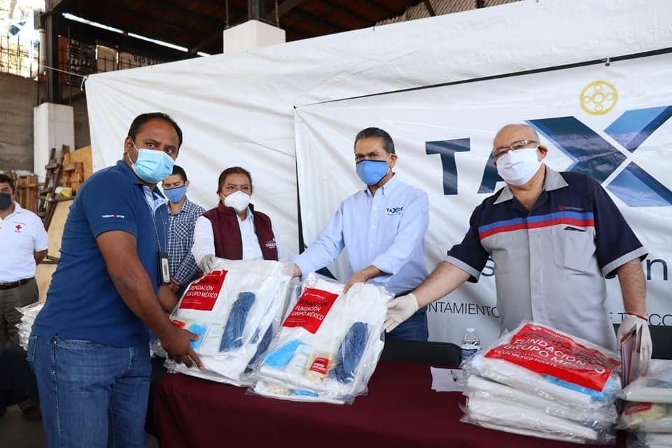 
Fundación Grupo México realiza donación de kits de salud y kits de seguridad a personal de salud de Taxco. 