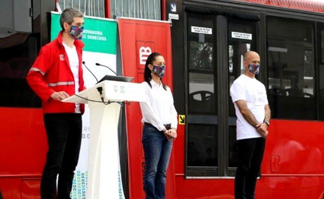La Ciudad de México tendrá nueva línea del Metrobús, correrá a lo
largo del Circuito Interior
