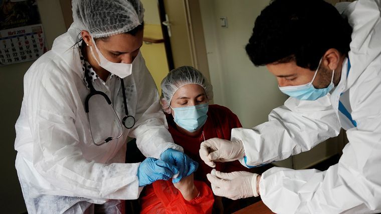 Informa EDOMÉX que 15, 740 mexiquenses han recibido alta sanitaria después de padecer COVID-19