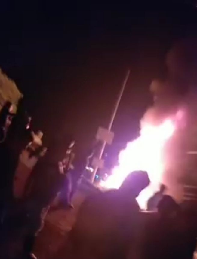 Pobladores de San Andrés Larrainzar, Chiapas queman alcaldía y destruyen Hospital. 