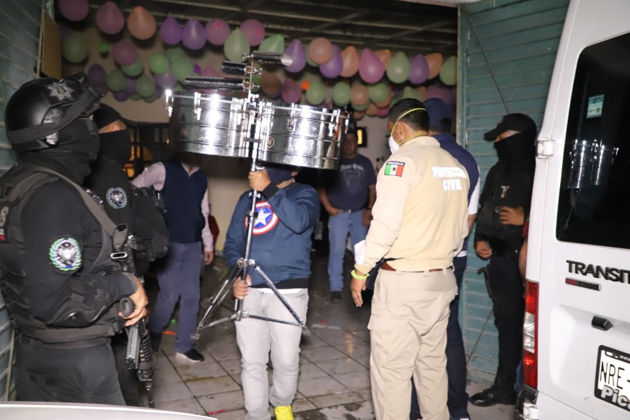 Gobierno de Ecatepec dispersa 4 fiestas con bandas de música y suspende 3 establecimientos por venta de alcohol 