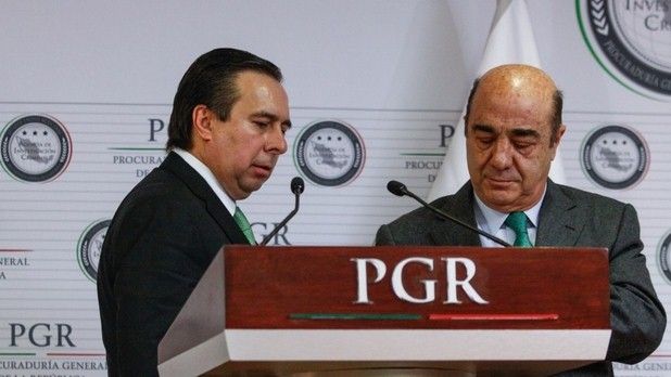 La  (FGR) dice que  el ex director de la Agencia Central de Investigación Tomás Zerón podría alcanzar 60 años de cárcel