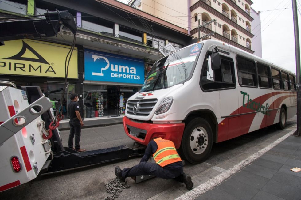 En Córdoba retienen unidades de transporte público por incumplir protocolo sanitario