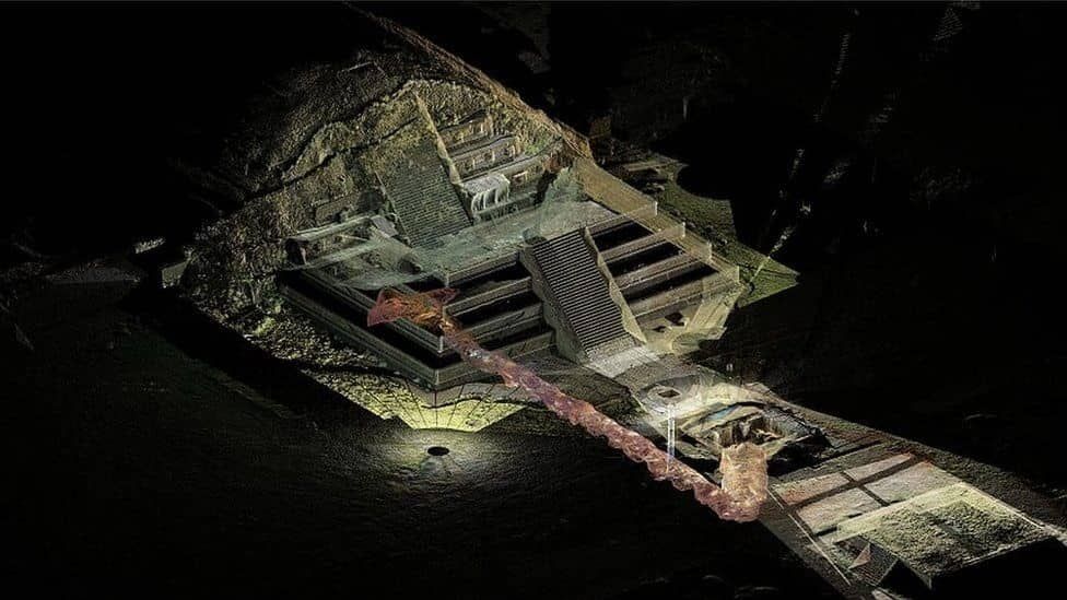 Confirman cueva y túneles en Pirámide de la Luna