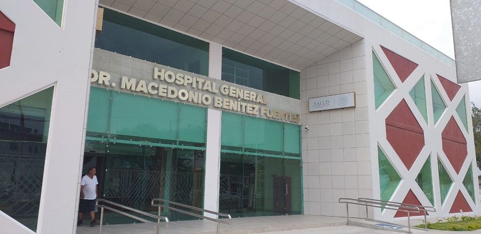 Hospital "Macedonio Benítez Fuentes" de Juchitán Oaxaca en cuarentena por covid-19