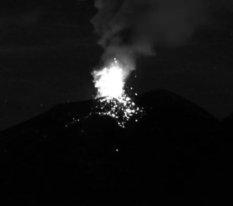Volcán Popocatépetl, no dejó dormir  habitantes de comunidades cercanas