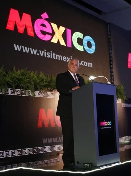 Atacan a ’Visit México’