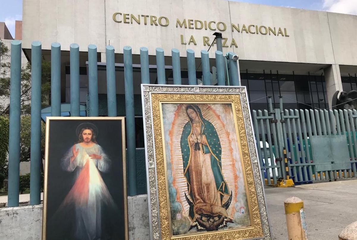La Virgen de Guadalupe visita más de 15 hospitales COVID-19 en CDMX