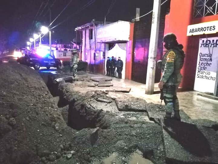 Sedena y Seguridad Física de Pemex localizan toma clandestina conectada a vivienda en Hidalgo 