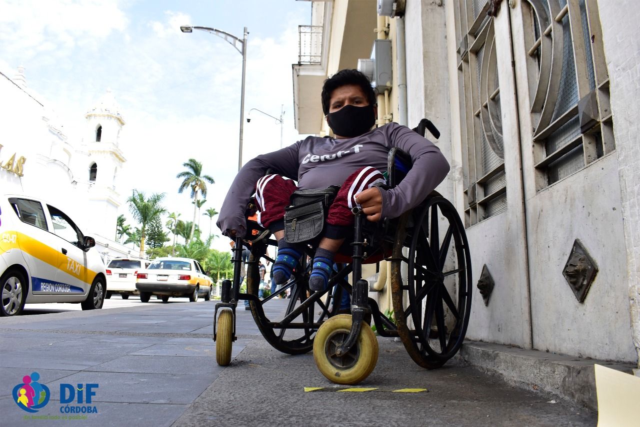 Incrementa DIF Municipal becas para estudiantes con alguna discapacidad