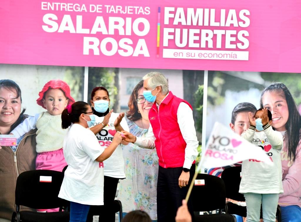 Alfredo del Mazo indica que con el Salario Rosa se apoya a las mujeres mexiquenses y se ayuda a la economía familiar
