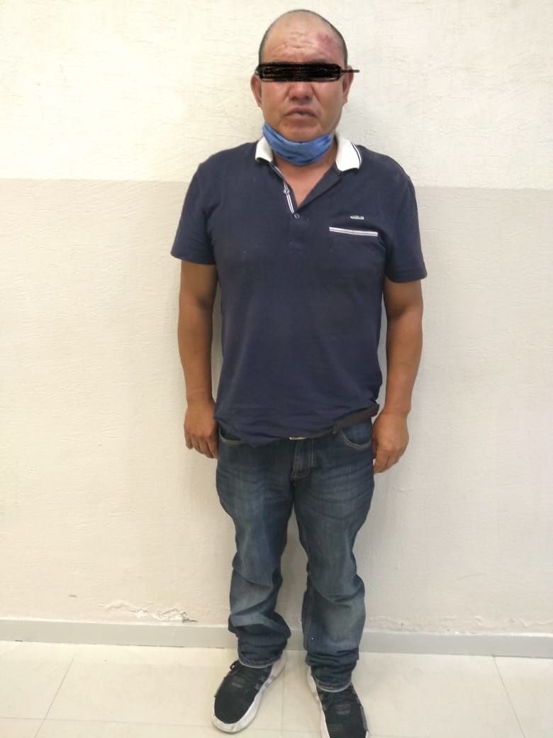 Hombre fue detinido por querer robar a una menor de edad en plaza Bravo ,de Texcoco 
