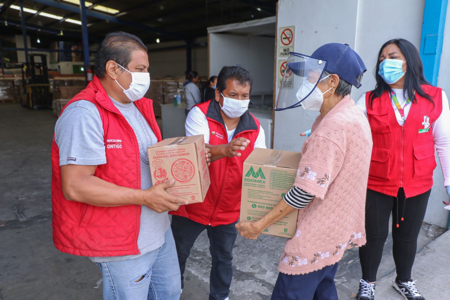 #El DIF de Chimalhuacán entrega apoyos alimenticios a beneficiarios de comedores escolares