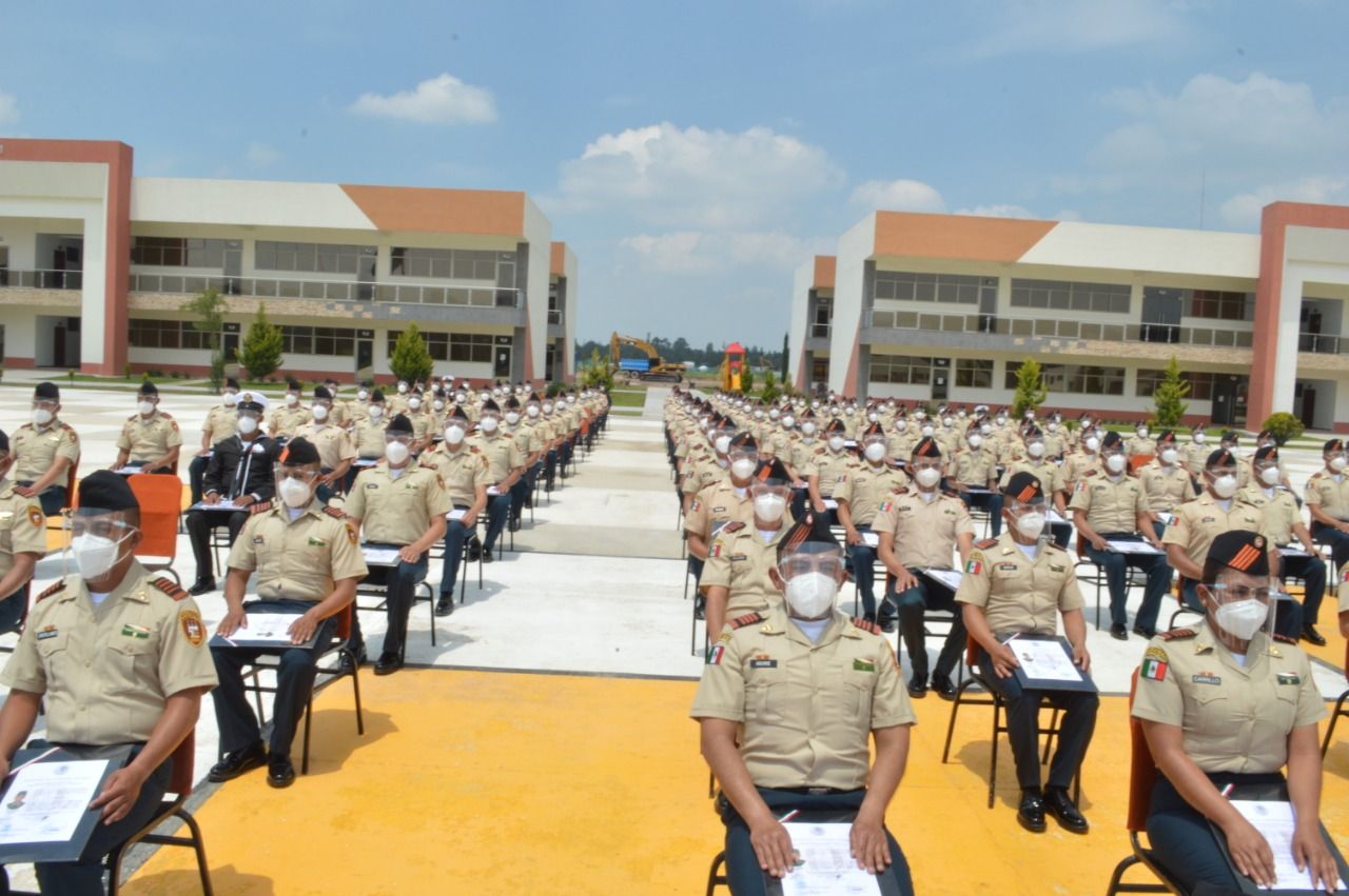Se gradúan cadetes en Santa Lucía, Tecámac 