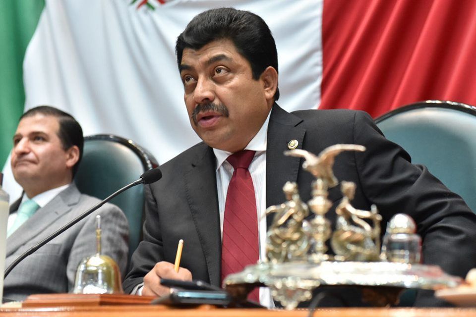 El principal enemigo de los transportistas mexiquenses es el secretario de Movilidad: Nazario Gutiérrez