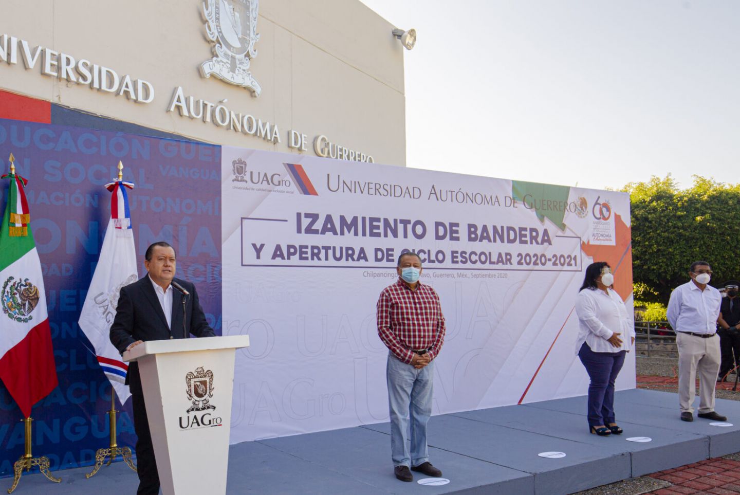 Inaugura Javier Saldaña el nuevo ciclo escolar, que será virtual en la UAGro
