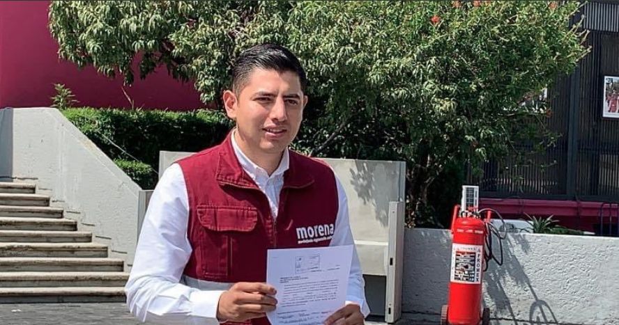 El Naucalpense Carlos Zurita es el candidato más joven para la presidencia de Morena