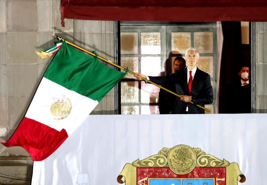 Alfredo del Mazo realiza en el Estado de México el tradicional Grito de Independencia