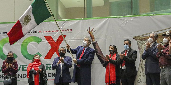 Celebra Chimalhuacan el CCX aniversario del inicio de la Independencia de México
