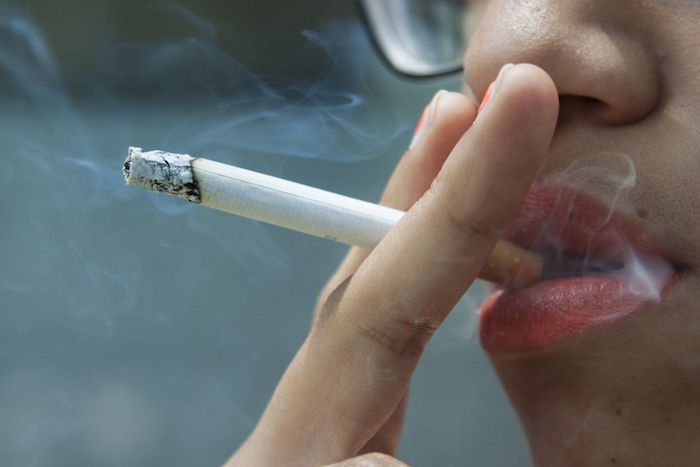 Los ’fumadores sociales’ tienen ocho veces más probabilidades de morir de cáncer de pulmón