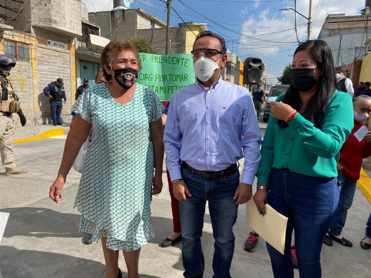 El Gobierno de Valle de Chalco Solidaridad confirma su compromiso con los vecinos de la calle José Infante de la colonia Ampliación Santa Catarina