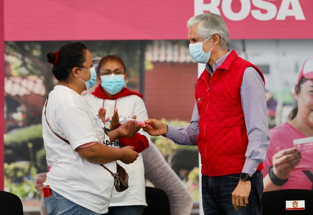 Con el Salari Rosa se apoya a las amas de casa en tiempos de pandemia y se fortalece la economía familiar: Alfredo del Mazo