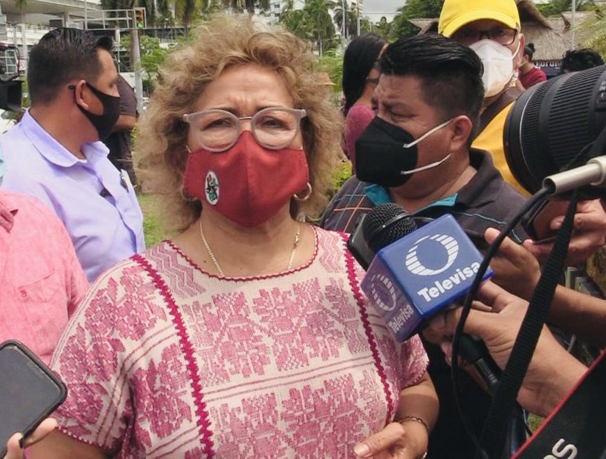 Desaparición de los normalistas, hecho indignante que enlutó a México: Adela Román 