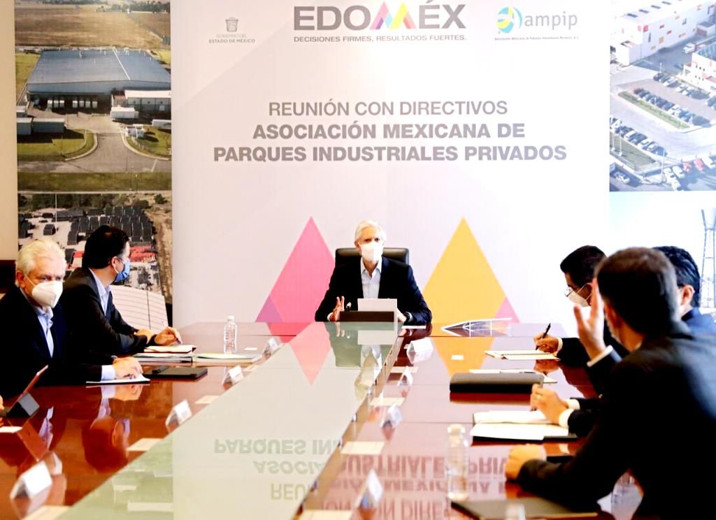 Alfredo del Mazo sostiene reunión con integrantes de la Asociación Mexicana de Parques Industriales Privados