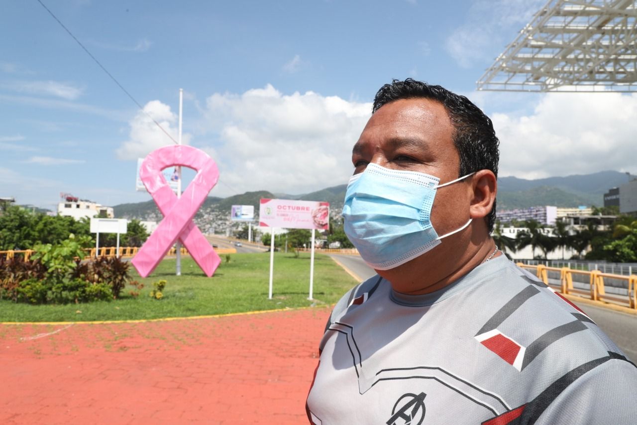 Conmemora Gobierno Municipal de Acapulco lucha contra el cáncer de mama 