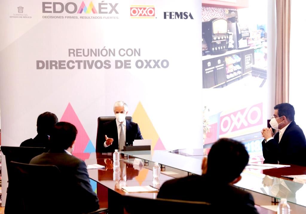 Alfredo del Mazo se reúne con empresarios de la Cadena OXO y FEMSA para impulsar la expansión de ambas compañías en el Estado de México